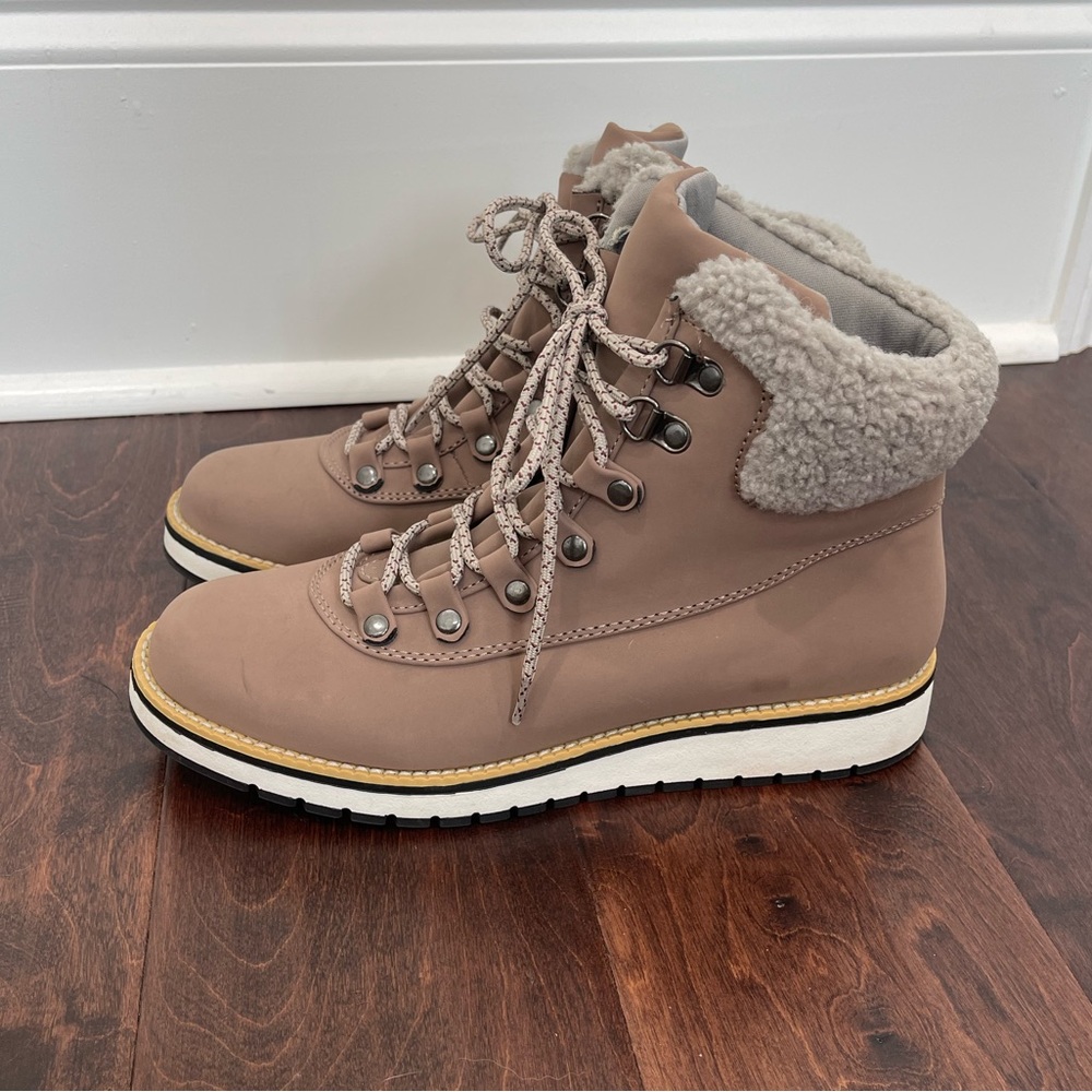 NEW Aspen Women’s Hiking Winter Snow Boots, “Nomad” size 7.5 SOLD! - Picture 2 of 8